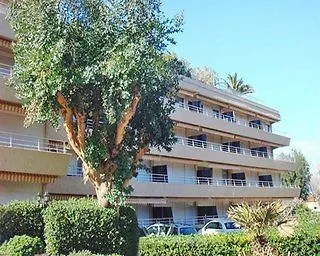 Aparthotel Pierre & Vacances Eden 2*